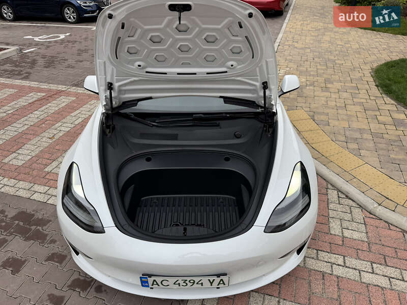 Седан Tesla Model 3 2021 в Киеве фото 47 Седан Tesla Model 3 2021 в Киеве