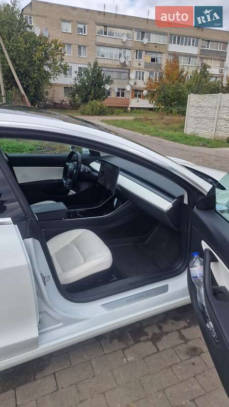 Седан Tesla Model 3 2019 в Новой Водолаге фото 8 Седан Tesla Model 3 2019 в Новой Водолаге