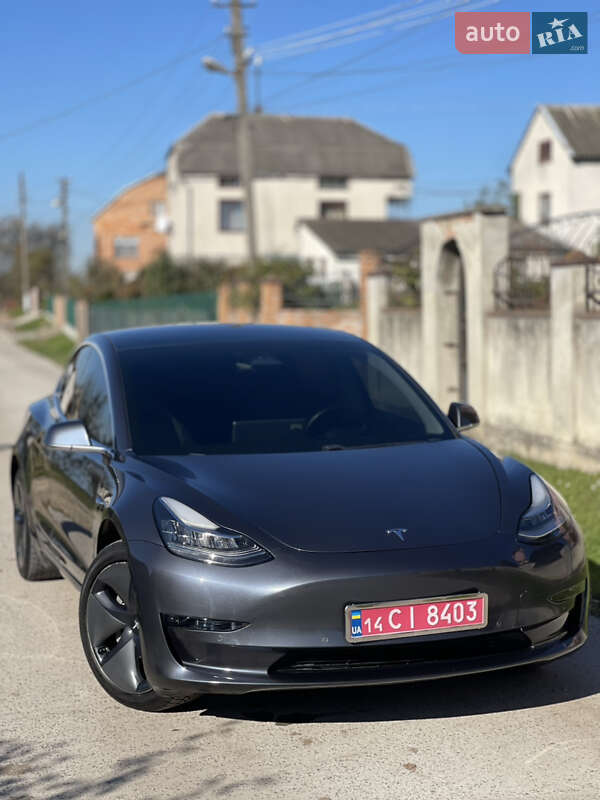Седан Tesla Model 3 2020 в Львове фото 11 Седан Tesla Model 3 2020 в Львове