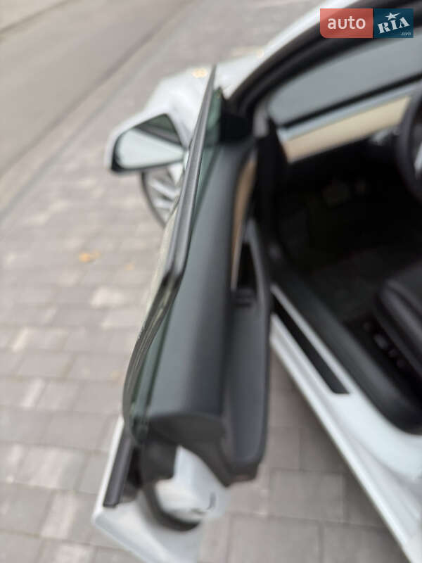 Седан Tesla Model 3 2021 в Ужгороде фото 23 Седан Tesla Model 3 2021 в Ужгороде