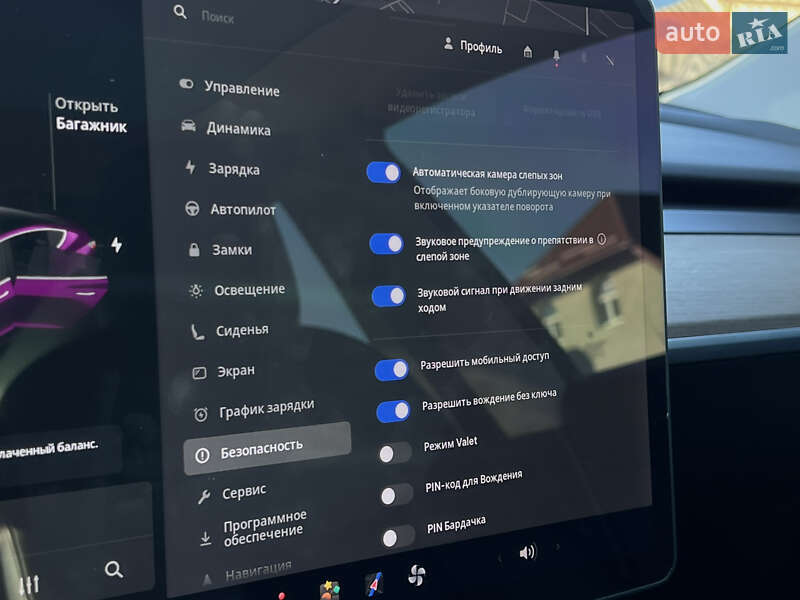 Седан Tesla Model 3 2020 в Луцьку