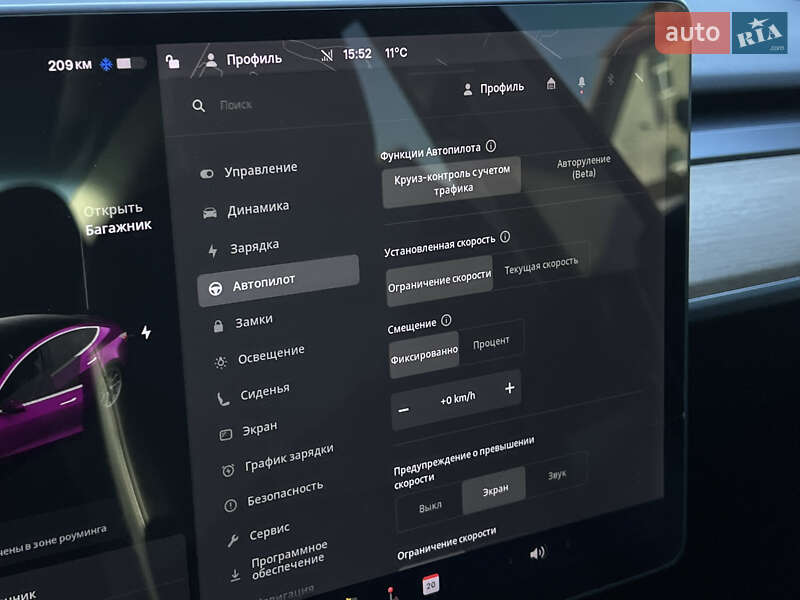 Седан Tesla Model 3 2020 в Луцьку