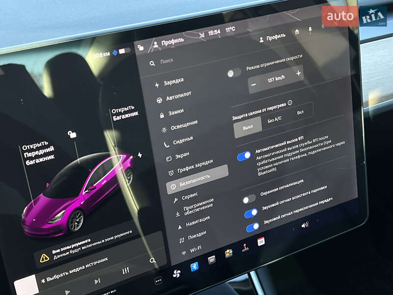 Седан Tesla Model 3 2020 в Луцьку