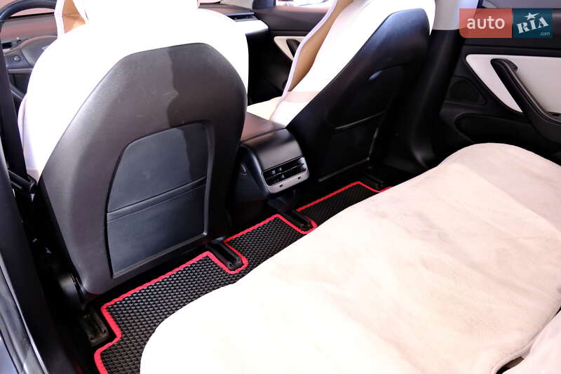 Седан Tesla Model 3 2019 в Одессе фото 32 Седан Tesla Model 3 2019 в Одессе