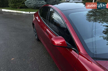 Седан Tesla Model 3 2024 в Киеве