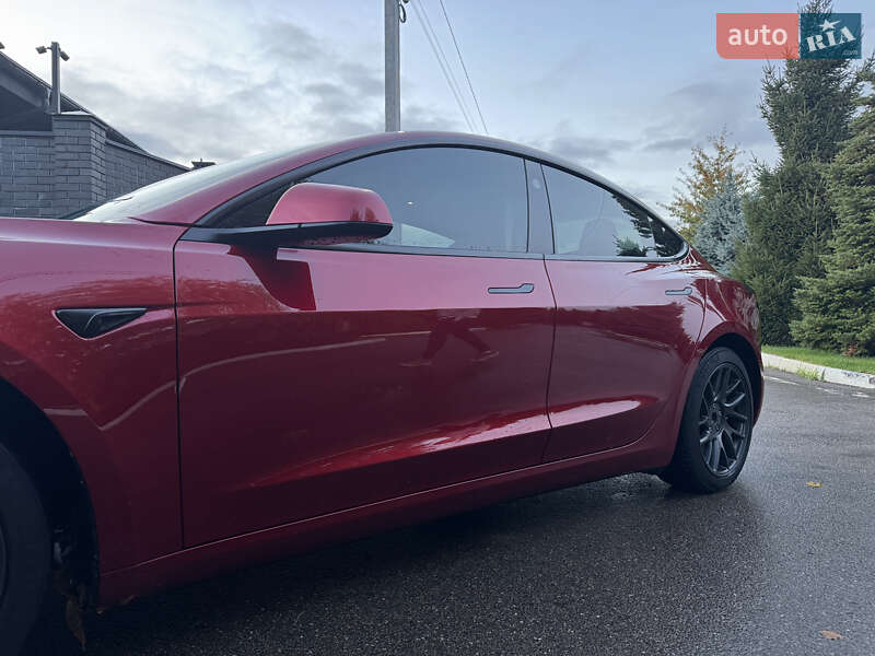 Седан Tesla Model 3 2024 в Киеве фото 17 Седан Tesla Model 3 2024 в Киеве