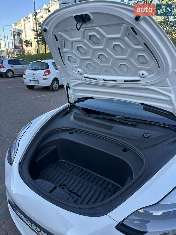 Седан Tesla Model 3 2021 в Ивано-Франковске фото 15 Седан Tesla Model 3 2021 в Ивано-Франковске
