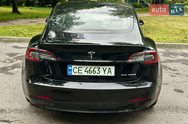 Седан Tesla Model 3 2019 в 