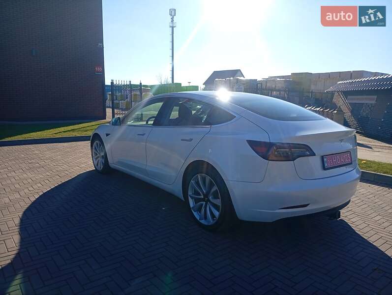 Седан Tesla Model 3 2020 в Луцьку фото 2 Седан Tesla Model 3 2020 в Луцьку