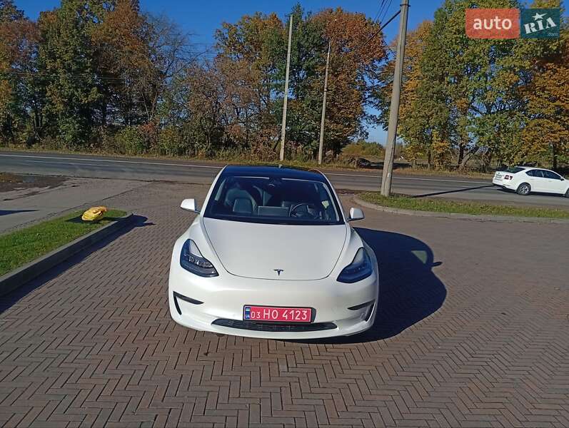 Седан Tesla Model 3 2020 в Луцьку фото 13 Седан Tesla Model 3 2020 в Луцьку