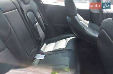 Седан Tesla Model 3 2023 в 