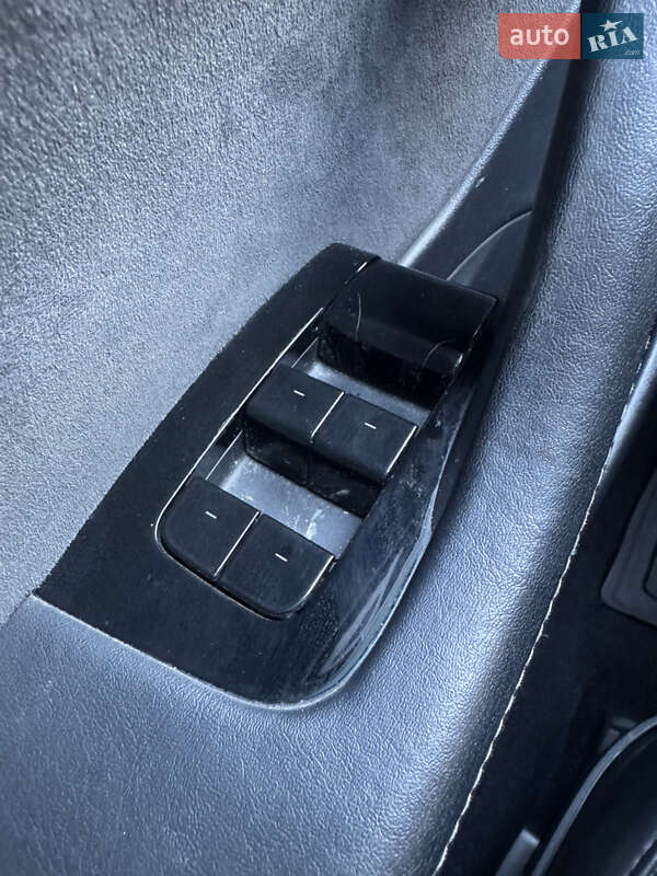 Седан Tesla Model 3 2020 в Одесі