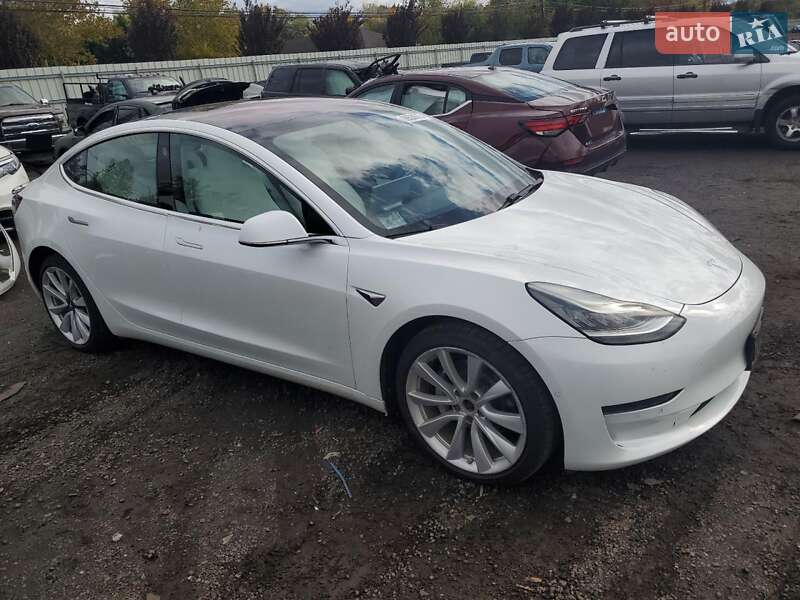 Седан Tesla Model 3 2018 в Житомирі фото 4 Седан Tesla Model 3 2018 в Житомирі