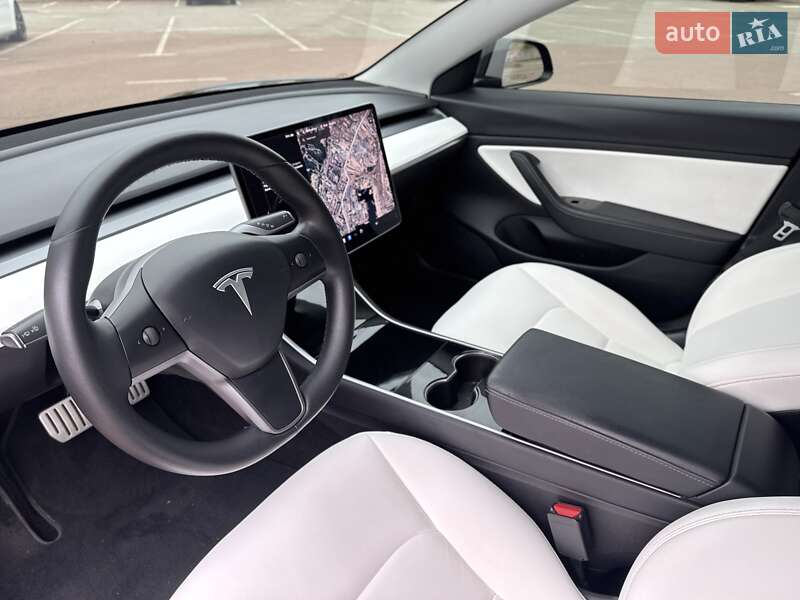 Седан Tesla Model 3 2020 в Києві фото 6 Седан Tesla Model 3 2020 в Києві