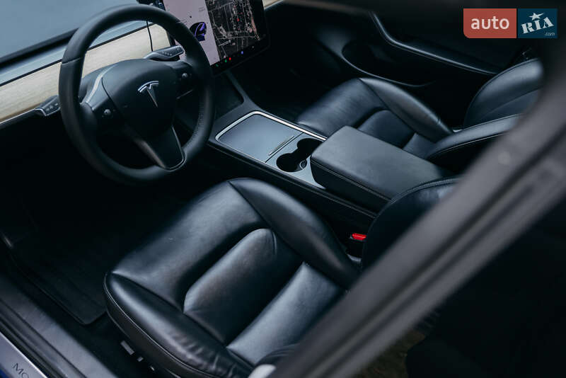 Седан Tesla Model 3 2020 в Києві фото 29 Седан Tesla Model 3 2020 в Києві