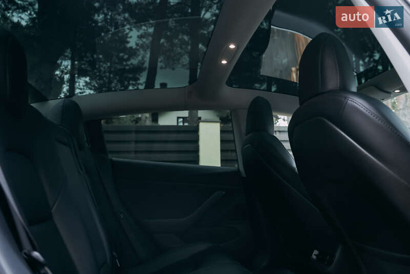 Седан Tesla Model 3 2020 в Києві фото 34 Седан Tesla Model 3 2020 в Києві