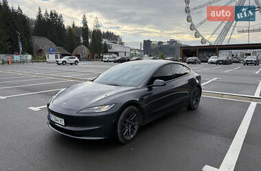 Седан Tesla Model 3 2024 в Золочеве