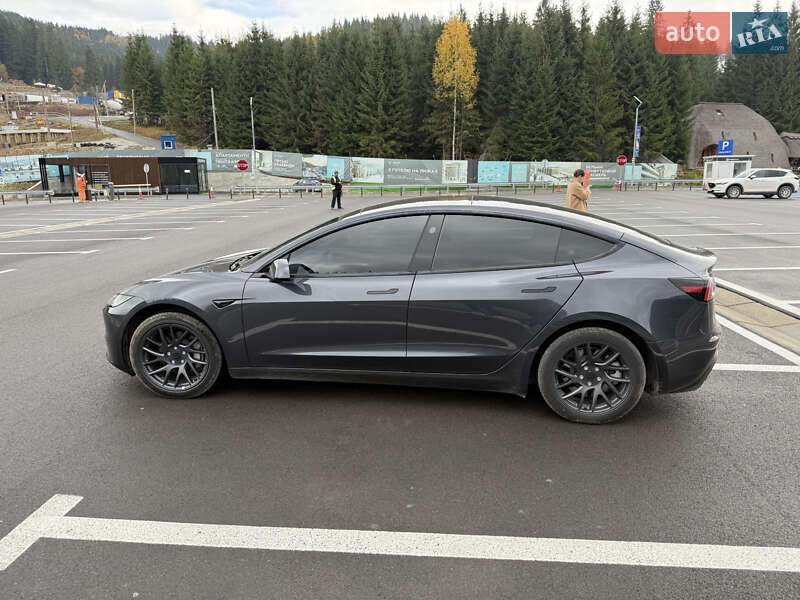 Седан Tesla Model 3 2024 в Золочеве фото 9 Седан Tesla Model 3 2024 в Золочеве