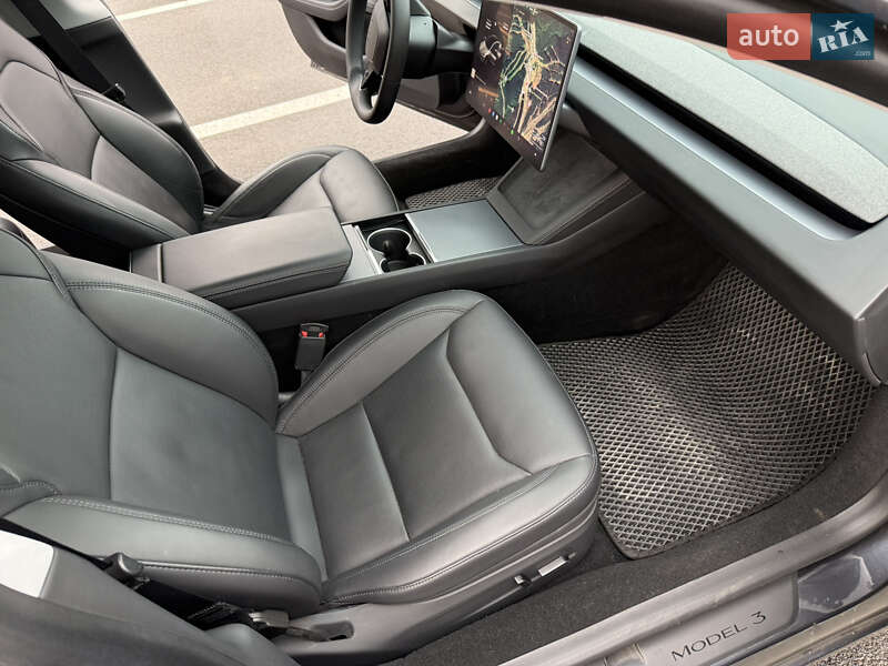 Седан Tesla Model 3 2024 в Золочеве фото 22 Седан Tesla Model 3 2024 в Золочеве