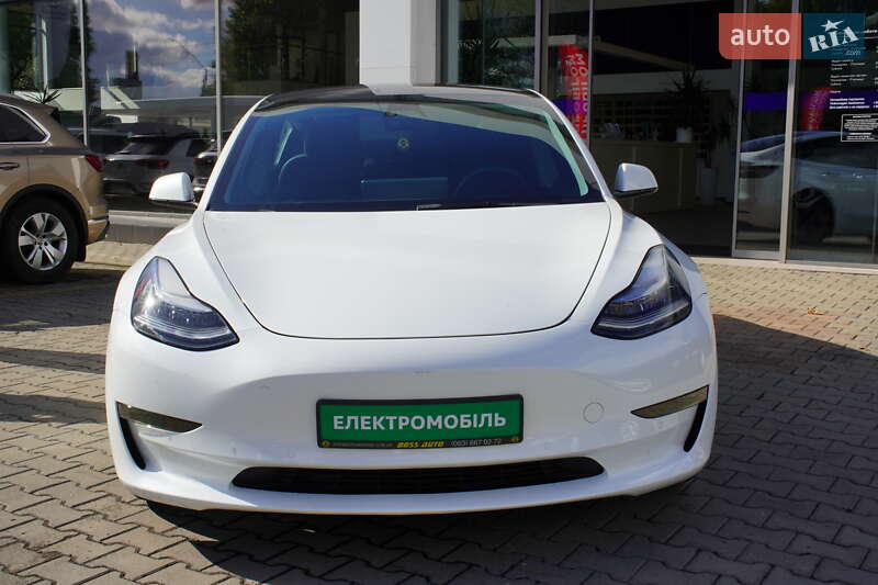 Седан Tesla Model 3 2022 в Житомирі фото Седан Tesla Model 3 2022 в Житомирі