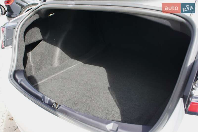 Седан Tesla Model 3 2022 в Житомирі фото 36 Седан Tesla Model 3 2022 в Житомирі