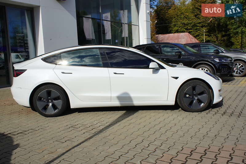 Седан Tesla Model 3 2022 в Житомирі фото 9 Седан Tesla Model 3 2022 в Житомирі
