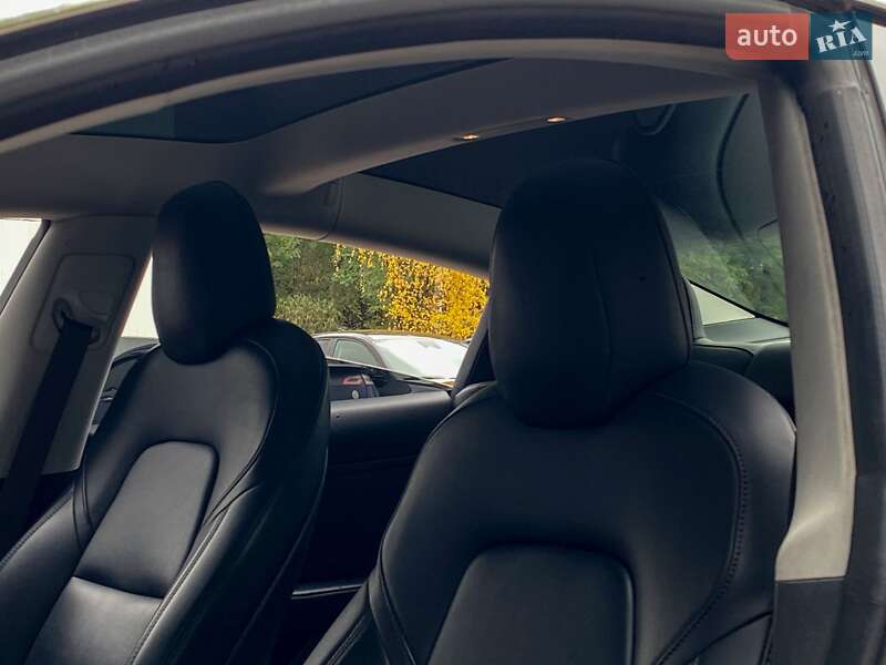 Седан Tesla Model 3 2018 в Киеве фото 14 Седан Tesla Model 3 2018 в Киеве
