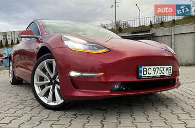 Седан Tesla Model 3 2018 в Дрогобичі