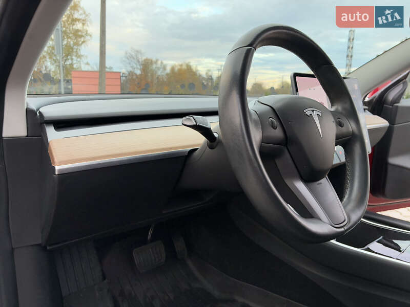 Седан Tesla Model 3 2018 в Дрогобыче фото 68 Седан Tesla Model 3 2018 в Дрогобыче