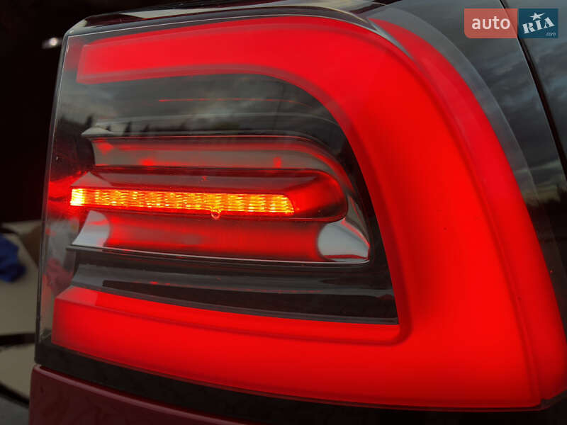 Седан Tesla Model 3 2018 в Дрогобыче фото 81 Седан Tesla Model 3 2018 в Дрогобыче