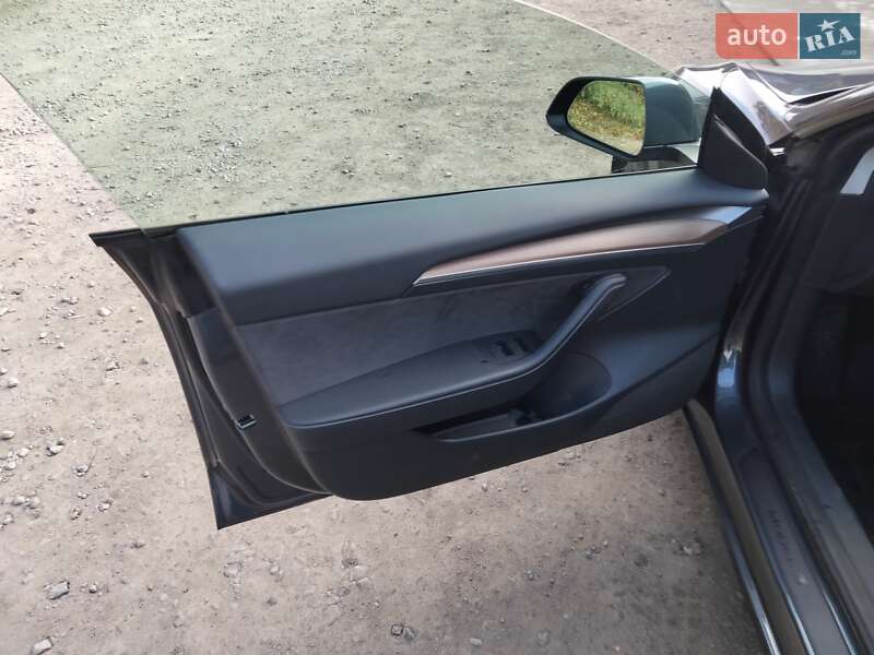 Седан Tesla Model 3 2023 в Тернополі фото 8 Седан Tesla Model 3 2023 в Тернополі