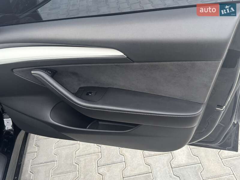 Седан Tesla Model 3 2021 в Калуші фото 10 Седан Tesla Model 3 2021 в Калуші