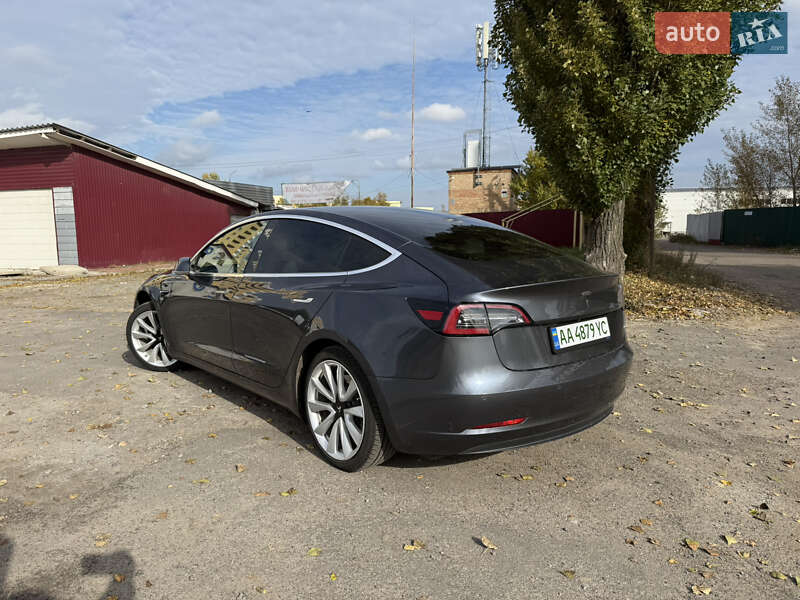 Седан Tesla Model 3 2019 в Киеве фото 4 Седан Tesla Model 3 2019 в Киеве