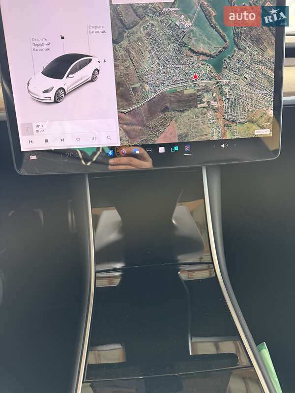 Седан Tesla Model 3 2018 в Львове фото 17 Седан Tesla Model 3 2018 в Львове