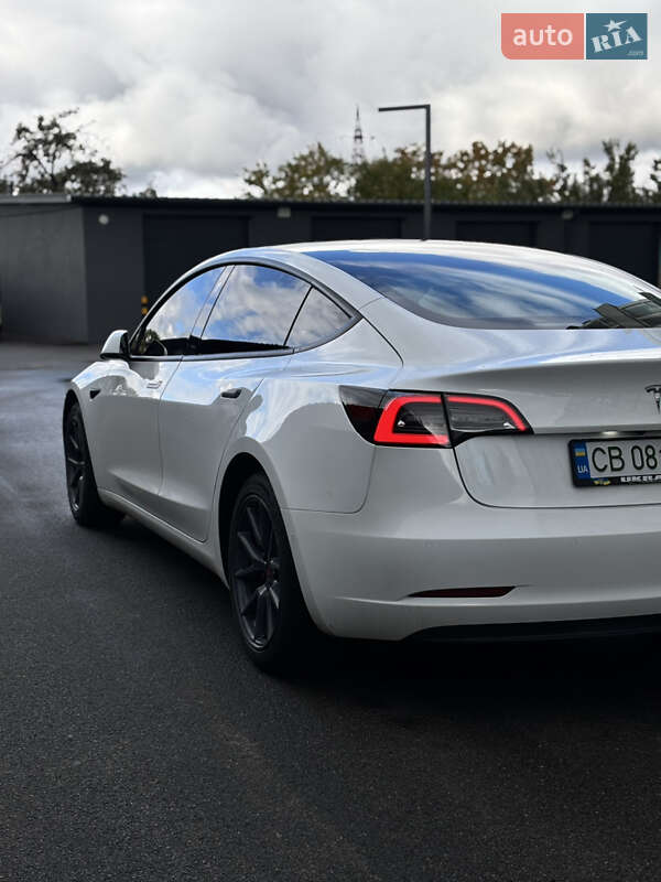 Седан Tesla Model 3 2022 в Чернигове фото 11 Седан Tesla Model 3 2022 в Чернигове
