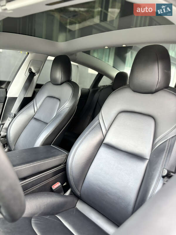 Седан Tesla Model 3 2022 в Чернигове фото 13 Седан Tesla Model 3 2022 в Чернигове