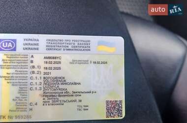 Седан Tesla Model 3 2021 в 