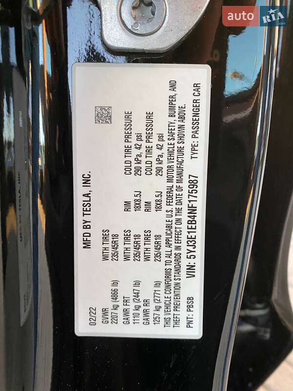 Седан Tesla Model 3 2022 в Львові