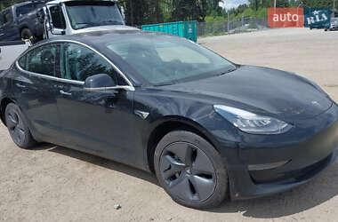 Седан Tesla Model 3 2018 в Львове Седан Tesla Model 3 2018 в Львове