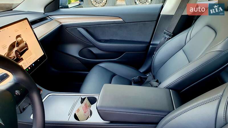 Седан Tesla Model 3 2022 в Кременчуге фото 20 Седан Tesla Model 3 2022 в Кременчуге