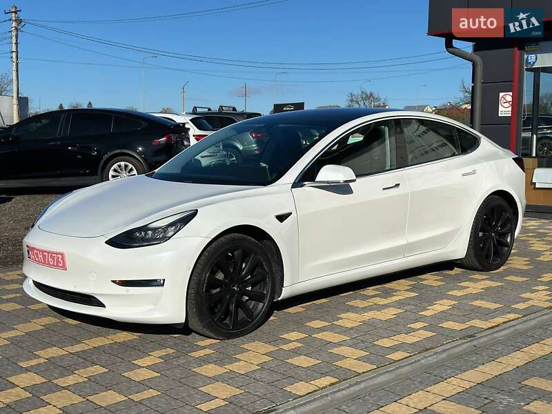 Седан Tesla Model 3 2020 в Львові фото 10 Седан Tesla Model 3 2020 в Львові