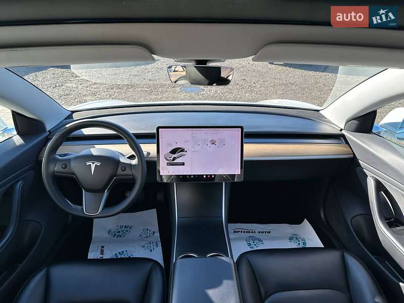 Седан Tesla Model 3 2020 в Львові фото 22 Седан Tesla Model 3 2020 в Львові