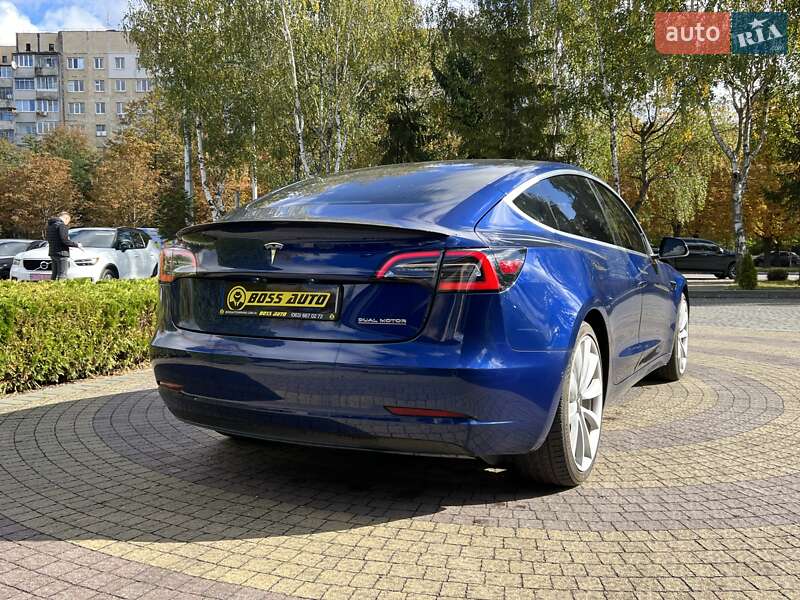 Седан Tesla Model 3 2019 в Львове фото 7 Седан Tesla Model 3 2019 в Львове