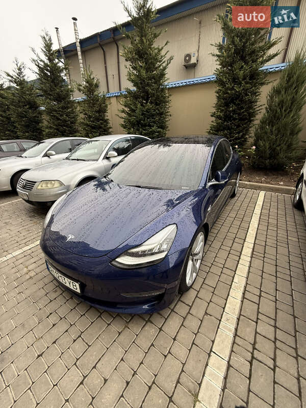 Седан Tesla Model 3 2018 в Одесі фото 4 Седан Tesla Model 3 2018 в Одесі