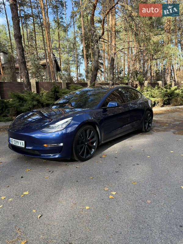 Седан Tesla Model 3 2020 в Новомосковську фото 3 Седан Tesla Model 3 2020 в Новомосковську