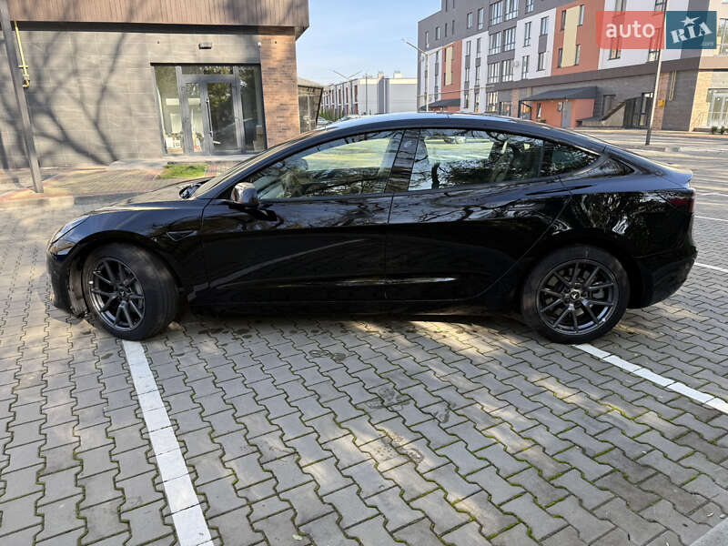 Седан Tesla Model 3 2022 в Луцьку фото 8 Седан Tesla Model 3 2022 в Луцьку