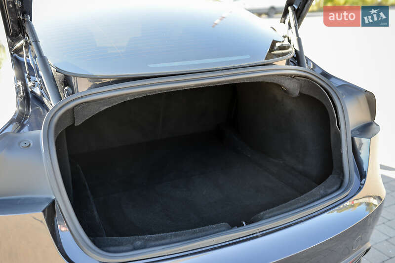 Седан Tesla Model 3 2024 в Ковелі фото 31 Седан Tesla Model 3 2024 в Ковелі