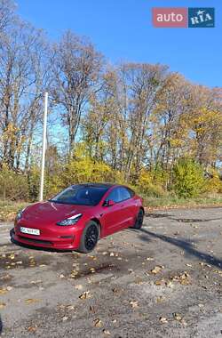 Седан Tesla Model 3 2022 в Стрые