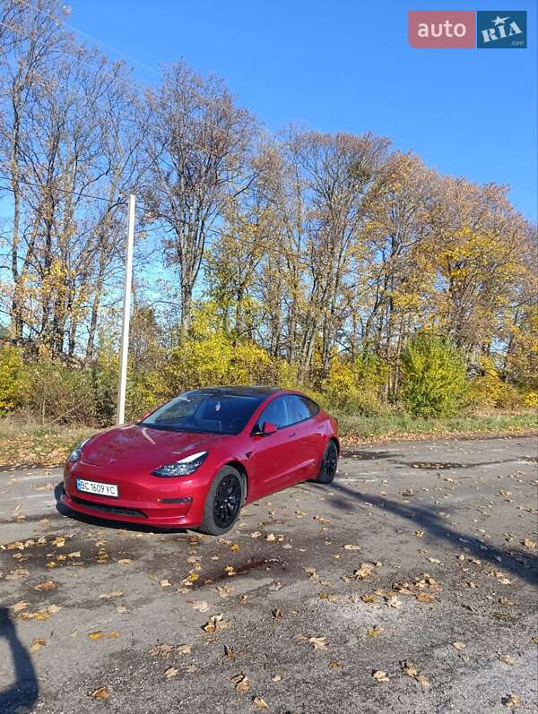 Седан Tesla Model 3 2022 в Стрые фото 9 Седан Tesla Model 3 2022 в Стрые