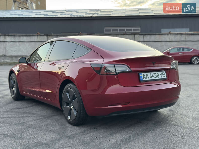 Седан Tesla Model 3 2023 в Киеве фото 7 Седан Tesla Model 3 2023 в Киеве